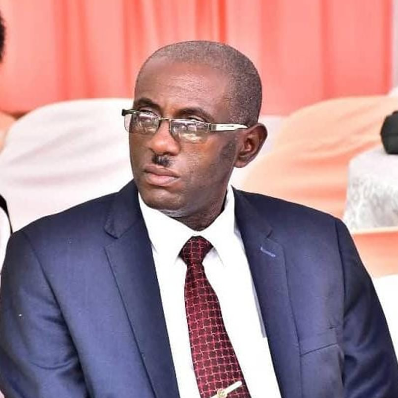 Dr David Hafashmana 